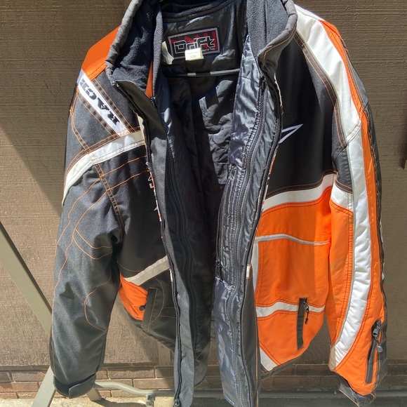Motorcycle jacket - Picture 2 of 6